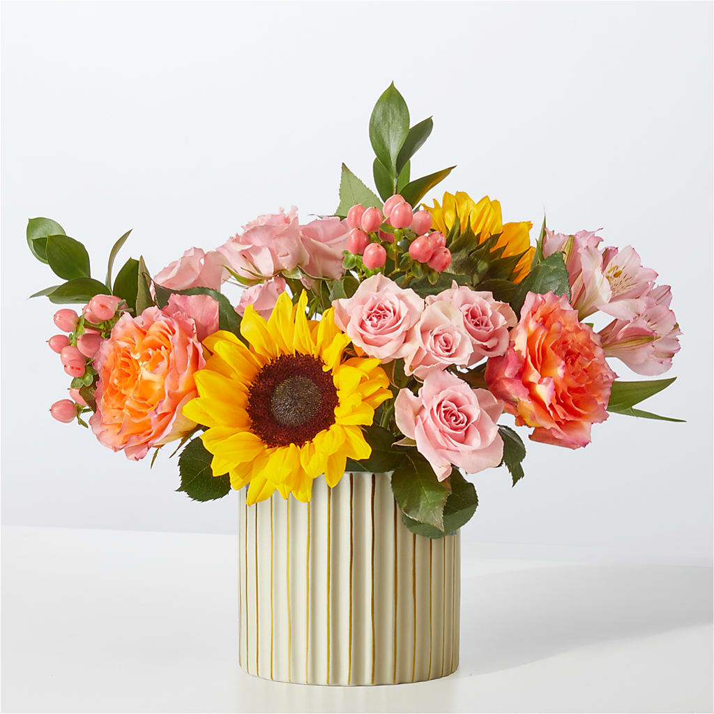 Sun's Out Bouquet – SB FLORAL & DESIGN, Erie IL