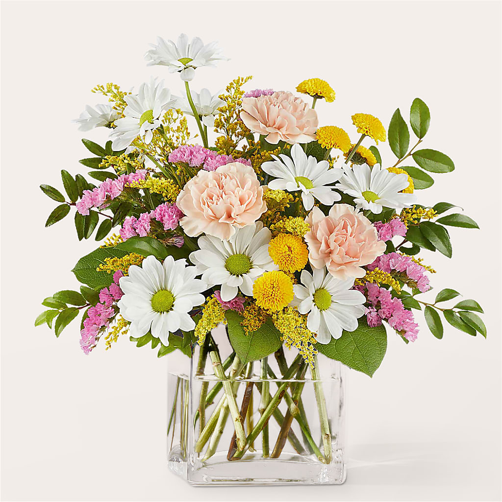 Country Cottage Bouquet – SB FLORAL & DESIGN, Erie IL