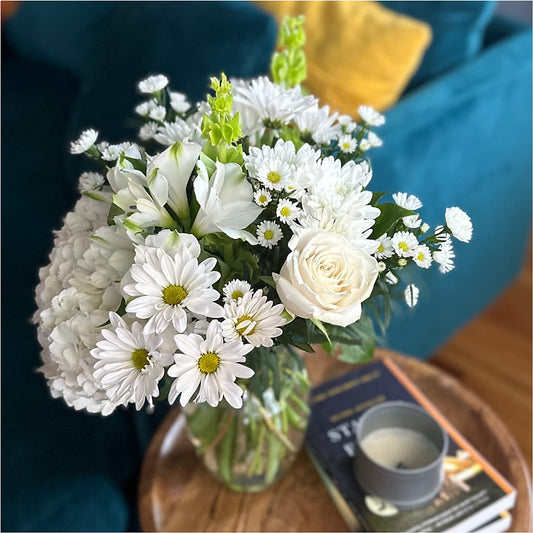 Classic Ivory – A Florist Original – SB FLORAL & DESIGN, Erie IL