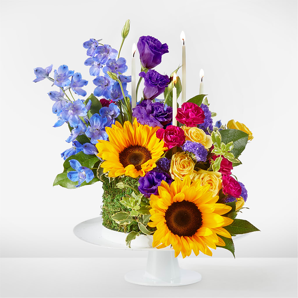 Star of the Day Floral Cake – SB FLORAL & DESIGN, Erie IL