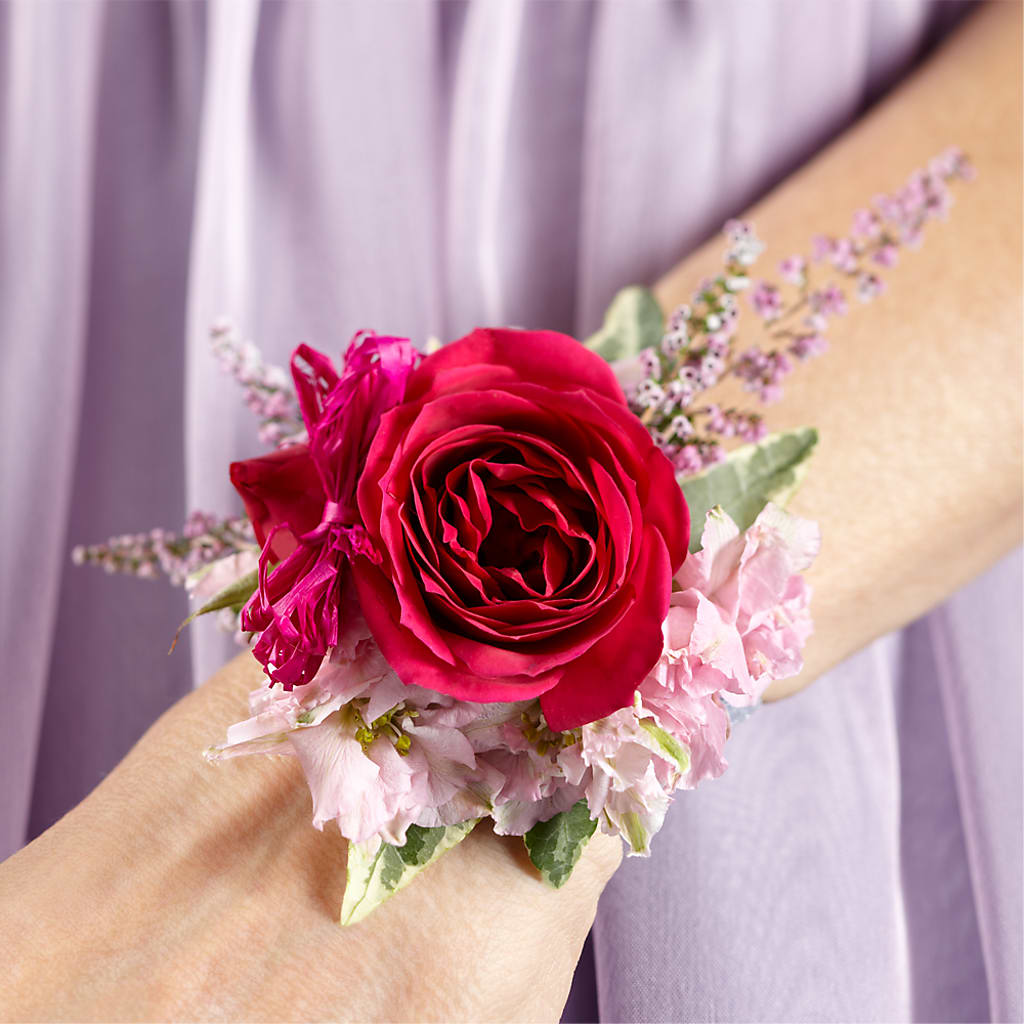 Rose Charm Corsage – SB FLORAL & DESIGN, Erie IL