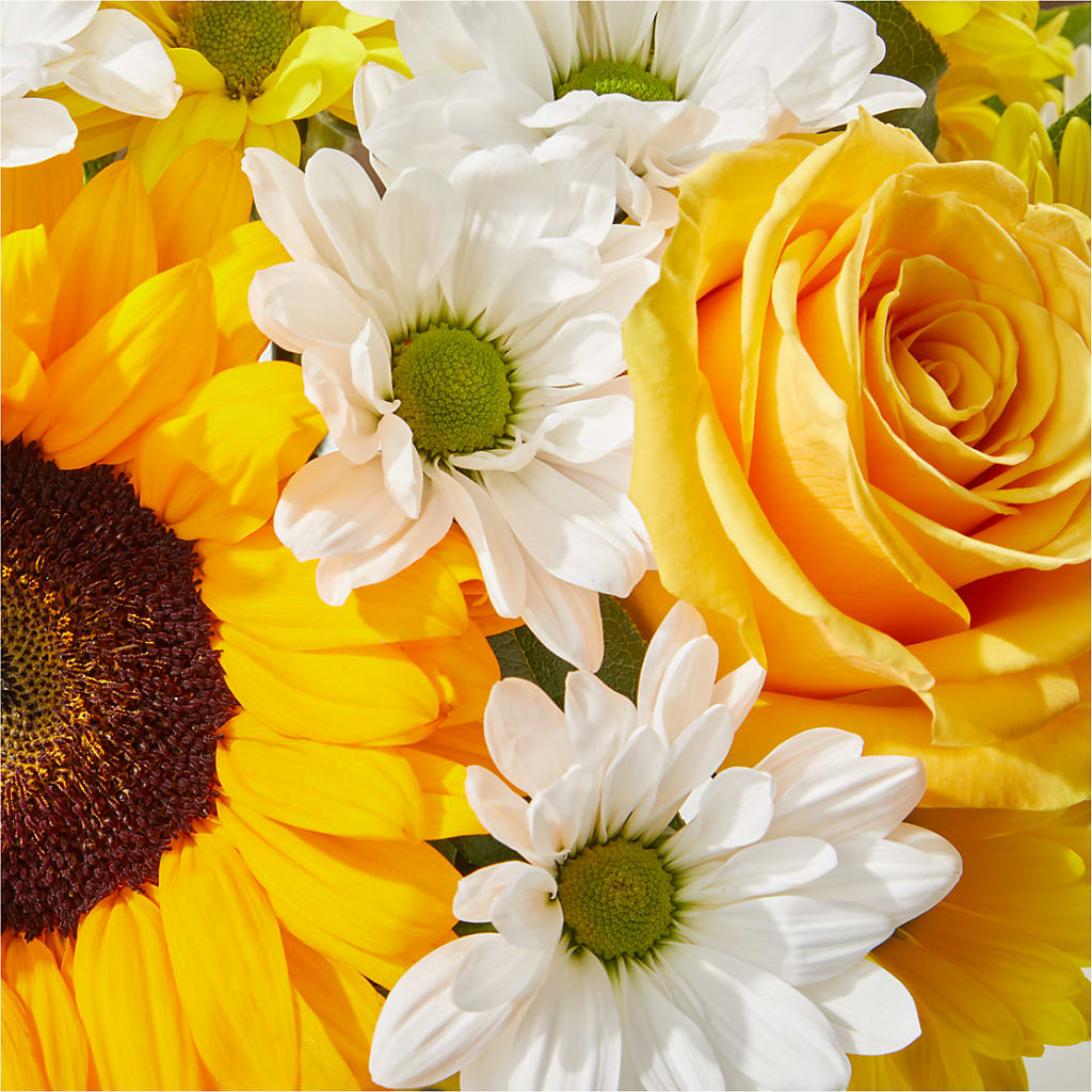 Be Happy Bouquet – SB FLORAL & DESIGN, Erie IL
