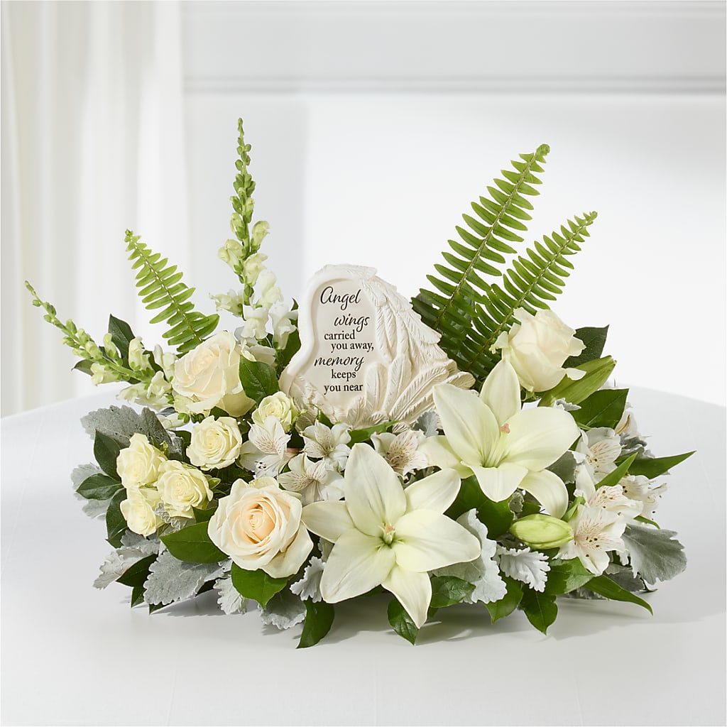 Holding You Close Arrangement – SB FLORAL & DESIGN, Erie IL