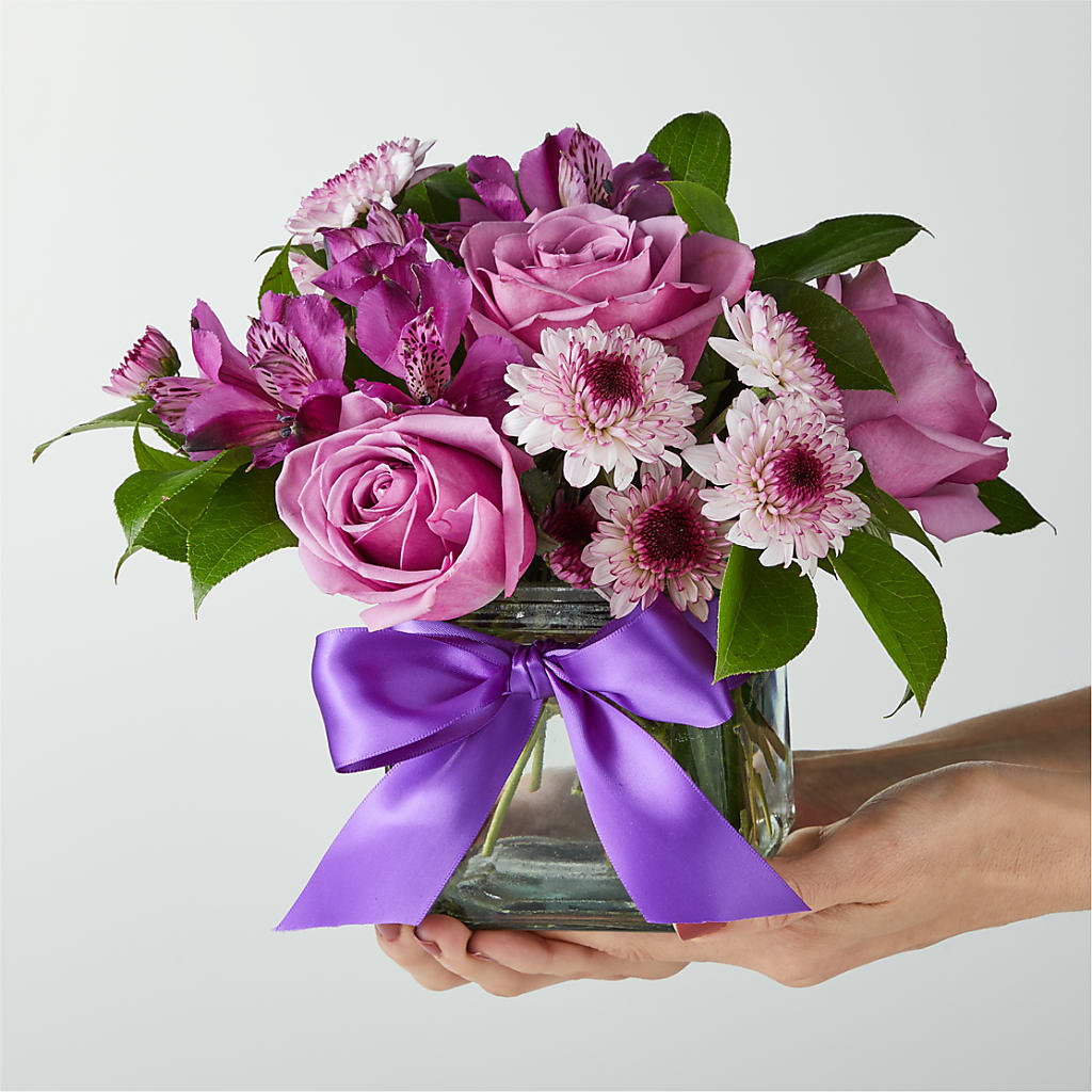 Sugarplum Bouquet – SB FLORAL & DESIGN, Erie IL