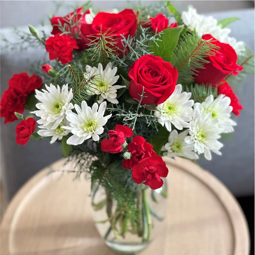Seasonal Magic Bouquet – SB FLORAL & DESIGN, Erie IL