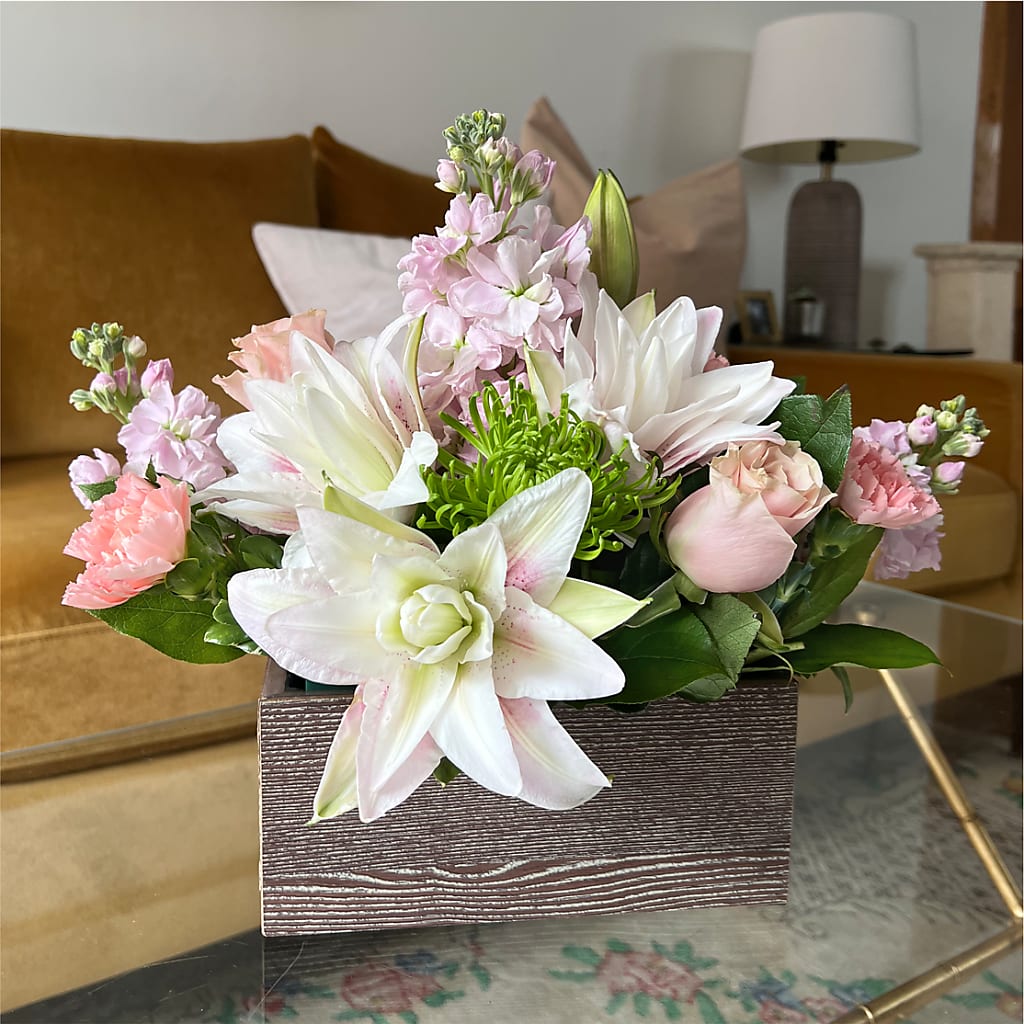 Beautiful Spirit Basket – SB FLORAL & DESIGN, Erie IL