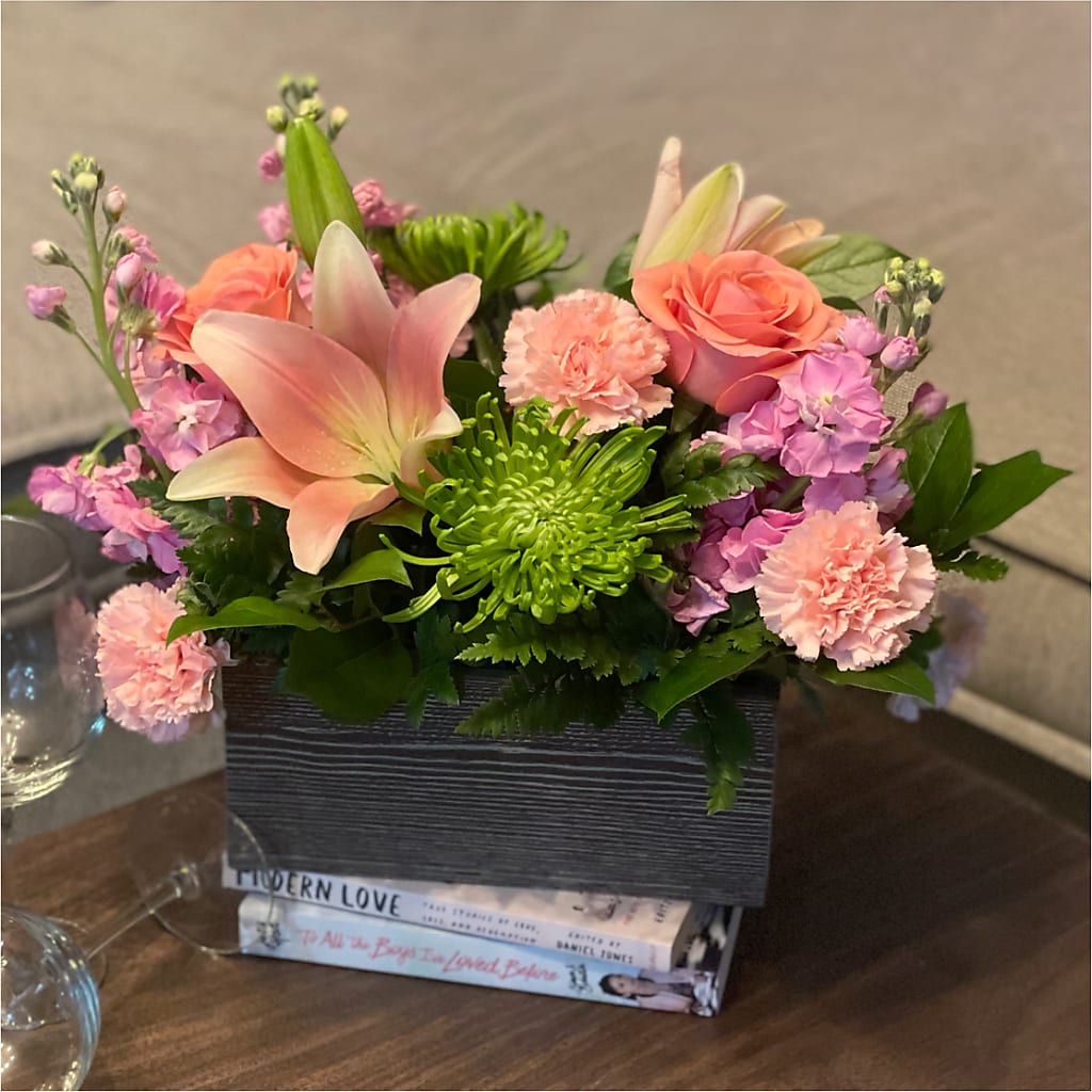 Beautiful Spirit Basket – SB FLORAL & DESIGN, Erie IL