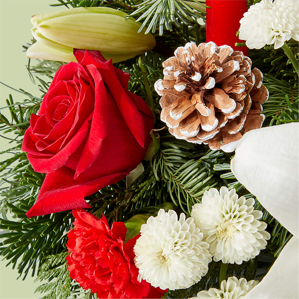 Seasonal Festivities Centerpiece – SB FLORAL & DESIGN, Erie IL