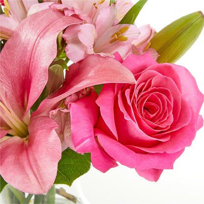 Lots of Love Bouquet – SB FLORAL & DESIGN, Erie IL